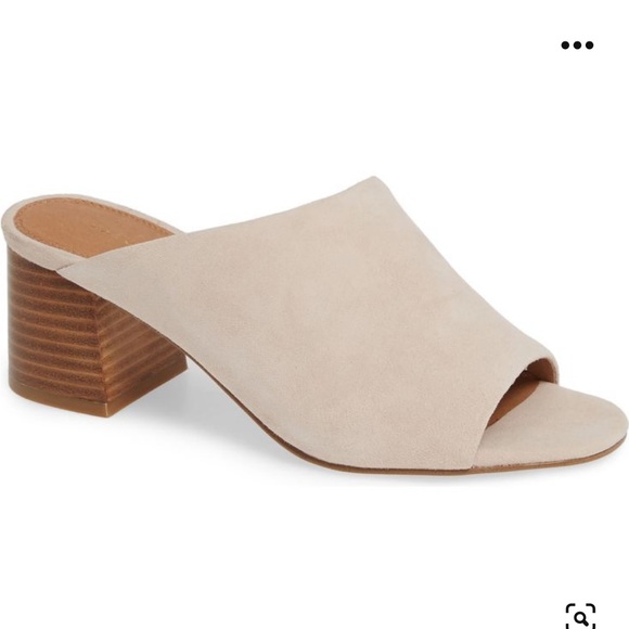 🆕 Halogen Faye Asymmetrical slide sandal in creamish tan color Size: 6 - Picture 1 of 6